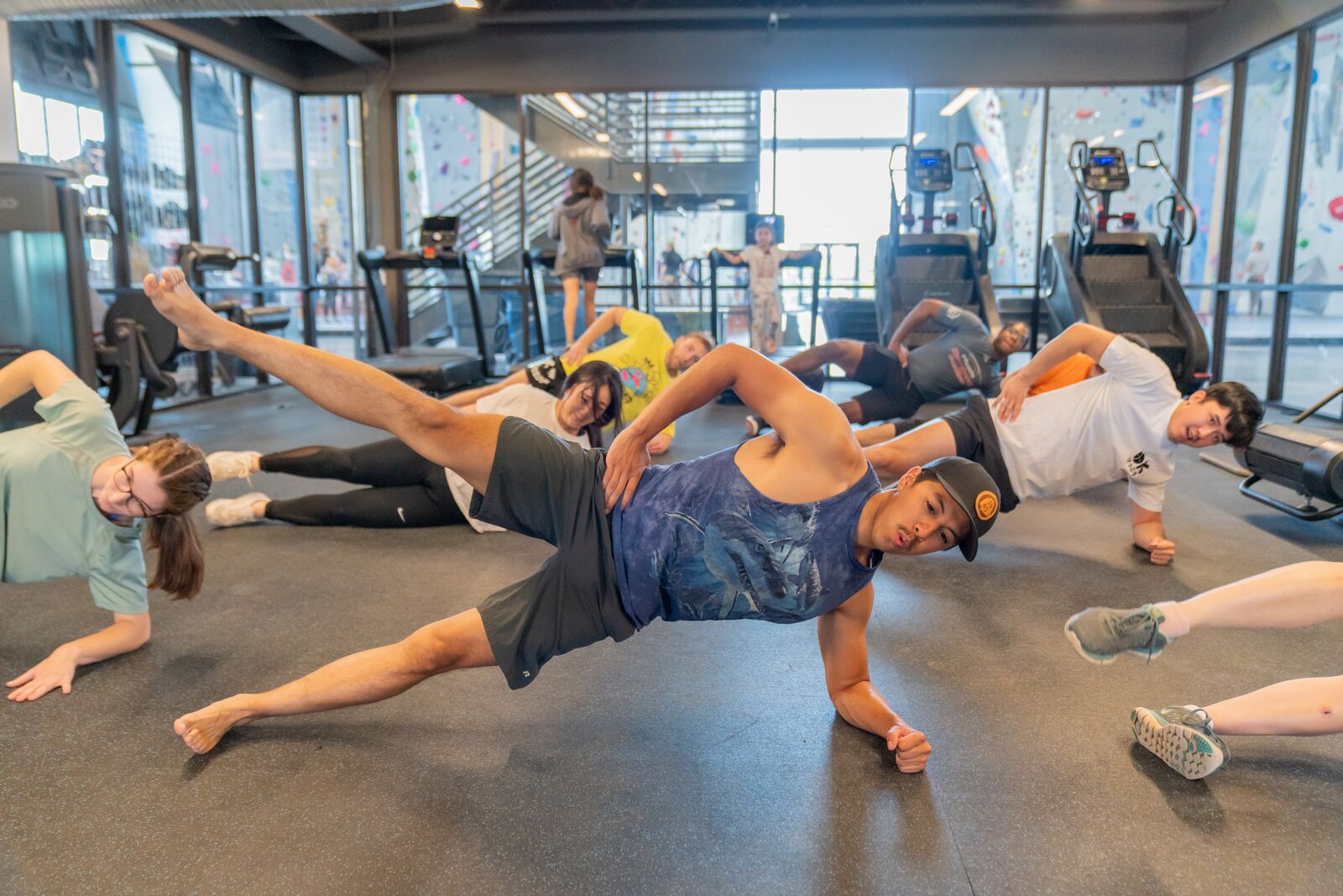 Movement Grapevine, Calendar Movement Climbing Yoga & Fitness